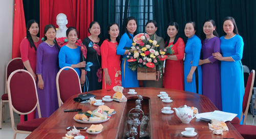 Công đoàn huyện Yên Mỹ nhiều hoạt động chào mừng ngày Quốc tế Phụ nữ 8/3 và hưởng ứng tuần lễ áo dài năm 2021.