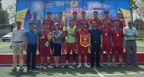 Bế mạc Giải bóng đá Công nhân viên chức lao động huyện Văn Lâm  lần thứ XVII - năm 2022