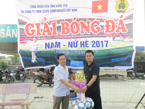 Công đoàn Công ty TNHH Sews – Components Việt Nam  khai mạc giải bóng đá Nam – Nữ hè 2017