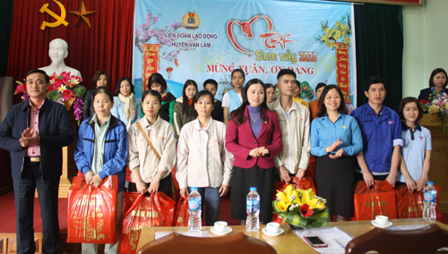Liên đoàn Lao động huyện Văn Lâm tổ chức Tết Sum Vầy – Triển khai nhiệm vụ công đoàn năm 2020.