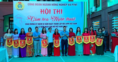Công đoàn ngành Nông nghiệp và phát triển nông thôn chào mừng ngày Phụ nữ Việt Nam 20/10/2022