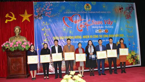LĐLĐ thành phố Hưng Yên tổ chức Tết Sum vầy – Mừng xuân, ơn Đảng và Tổng kết công tác công đoàn năm 2019