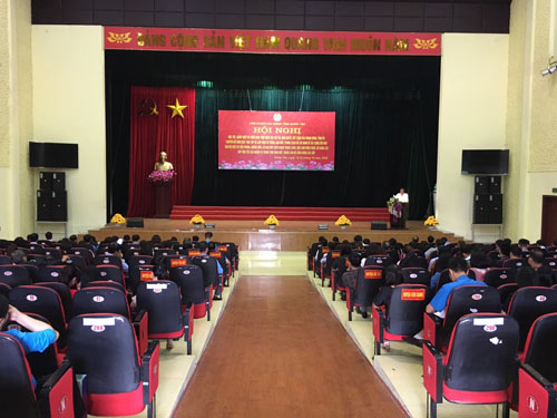 Liên đoàn Lao động tỉnh Hưng Yên tổ chức Hội nghị học tập, quán triệt và triển khai thực hiện các Chỉ thị, Nghị quyết, Kết luận của Trung ương, Tỉnh ủy; Chuyên đề năm 2022 trong cán bộ công đoàn các cấp