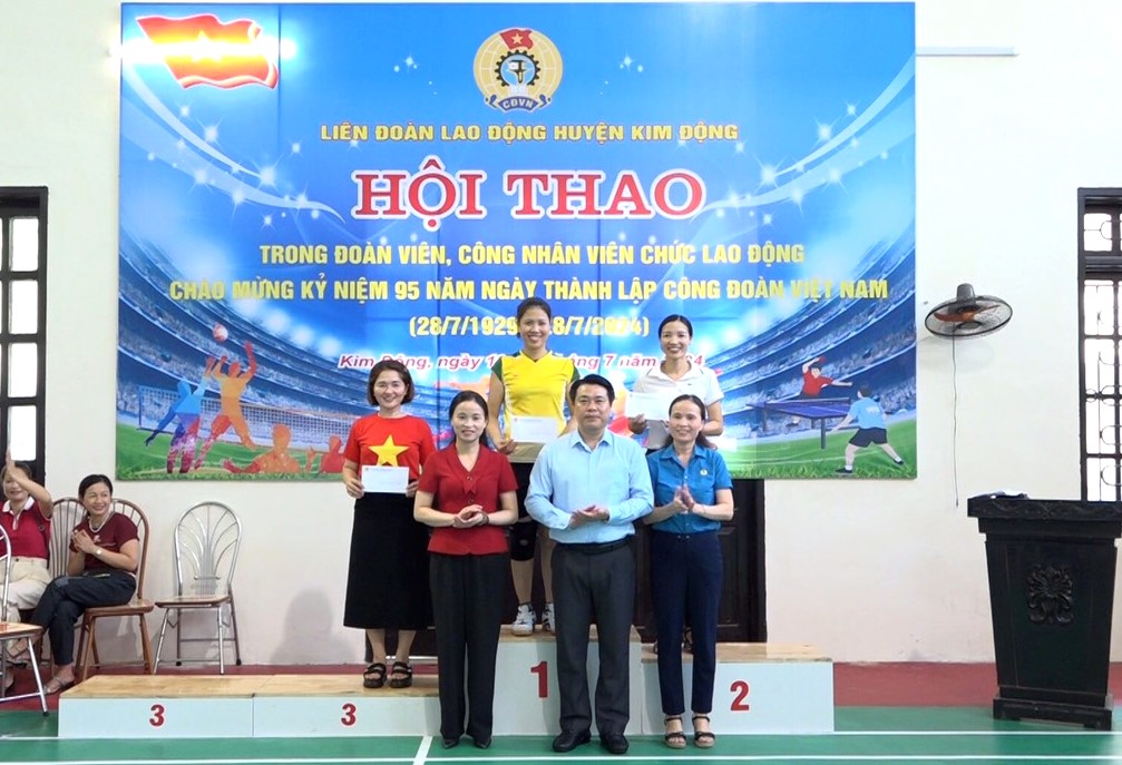 Liên đoàn Lao động huyện Kim Động tổ chức Hội thao trong CNVCLĐ huyện chào mừng kỷ niệm 95 năm ngày thành lập Công đoàn Việt Nam