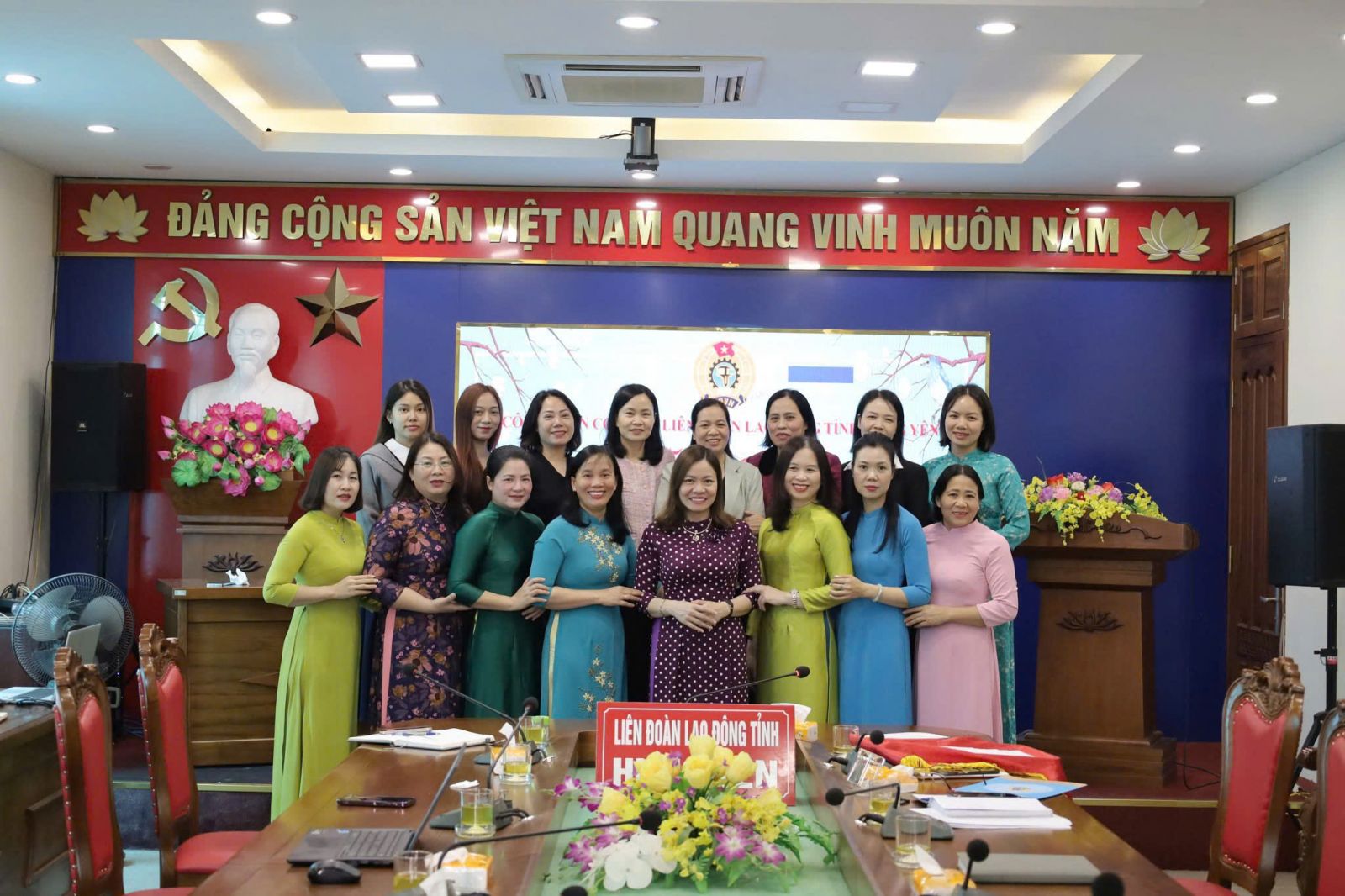 Sôi nổi các hoạt động chào mừng Ngày Quốc tế Phụ nữ 8/3