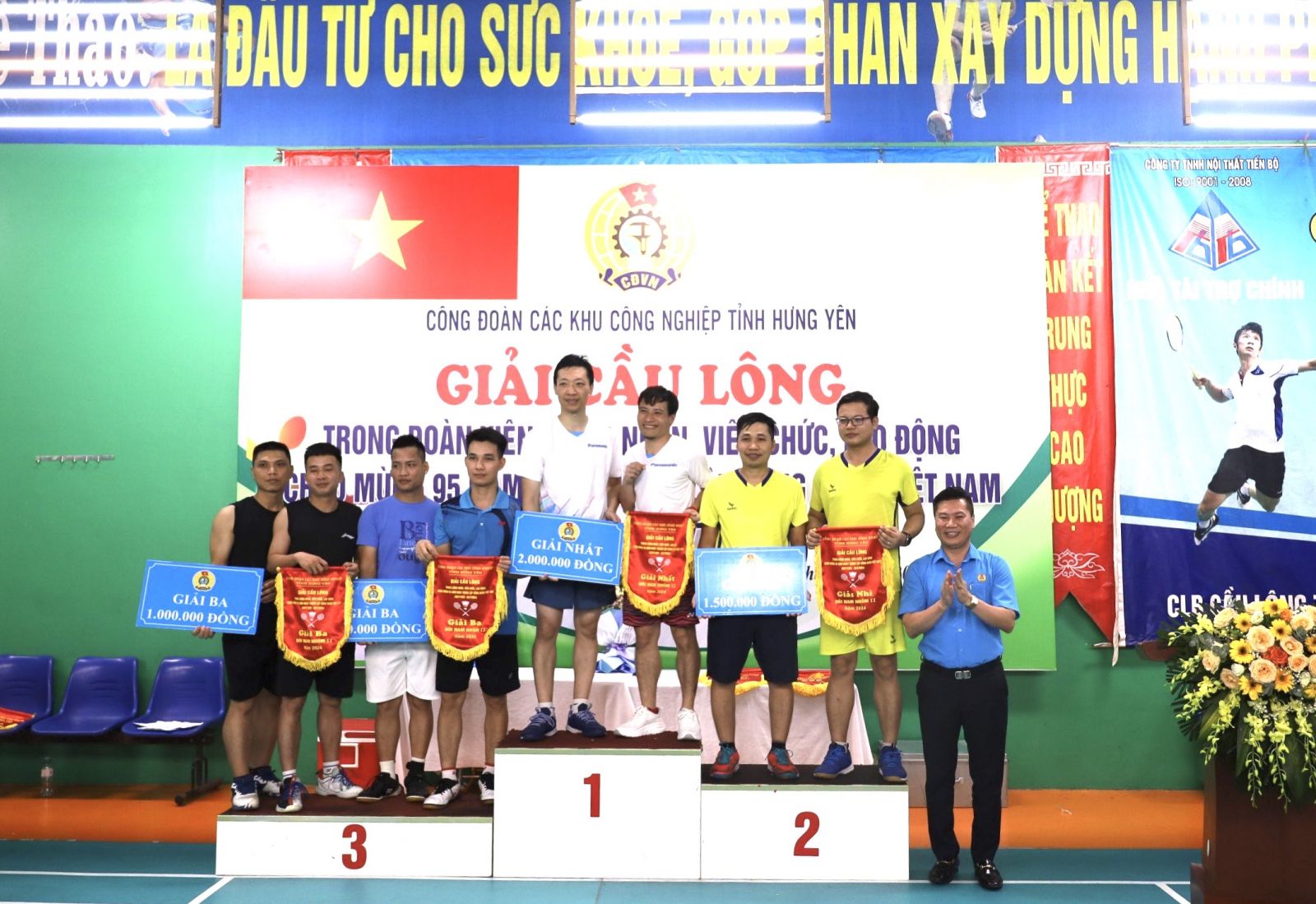 Công đoàn các Khu công nghiệp tỉnh Hưng Yên tổ chức Giải cầu lông trong đoàn viên, CNVCLĐ năm 2024