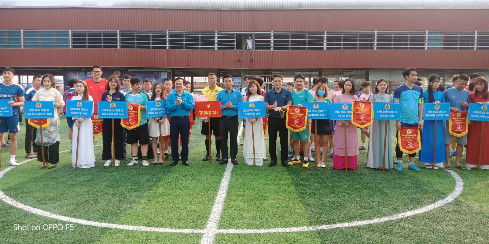 Công đoàn các khu công nghiệp tỉnh Hưng Yên khai mạc giải bóng đá nam trong công nhân viên chức, lao động lần thứ VIII, năm 2024